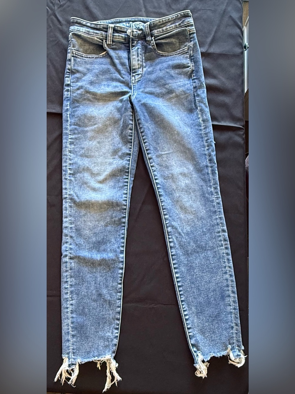 American Eagle Outfitters Light Blue Distressed Skinny Jeans